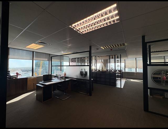 799M² OFFICE TO LET IN CAPE TOWN CITY CENTRE